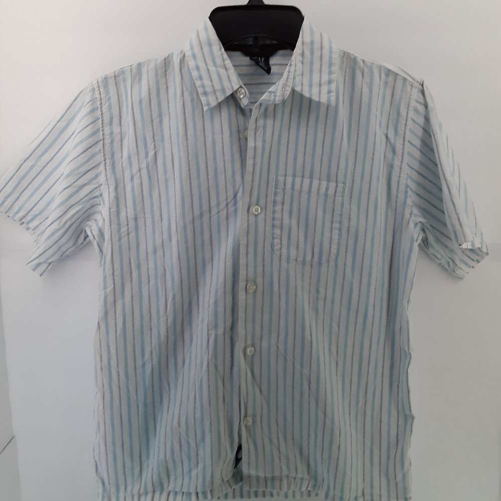 Gap Kids Boys Short Sleeve Button Up Shirt | Stiped | White/Blue | Size Large 10